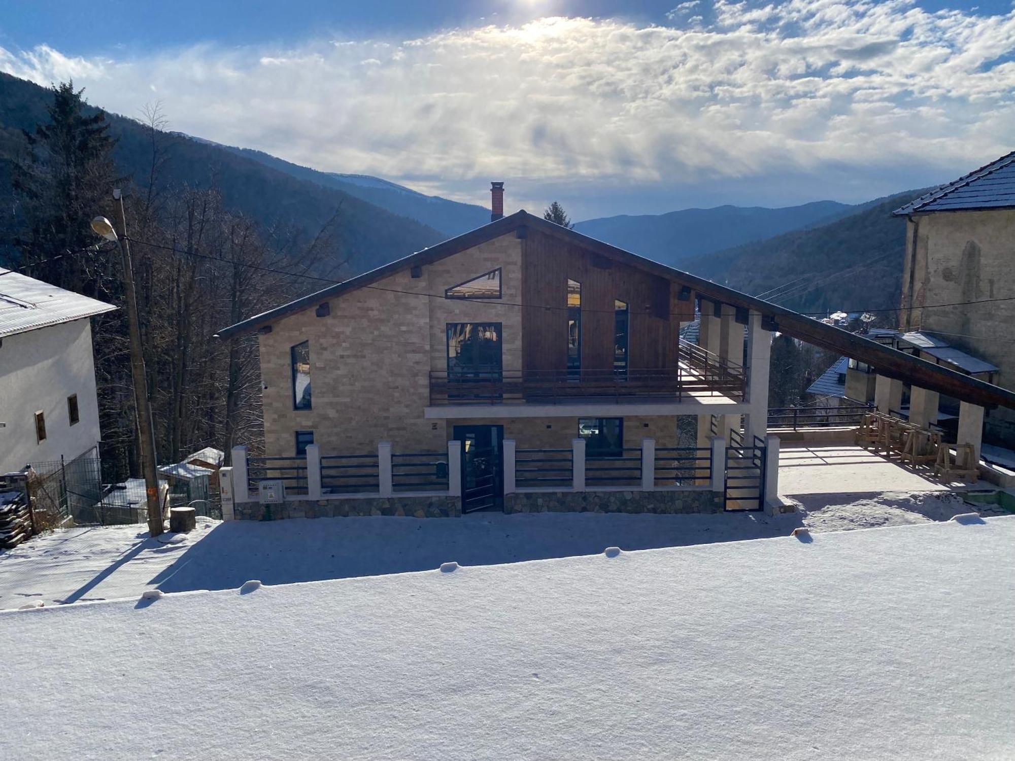Vila Stone House Sinaia Exteriér fotografie